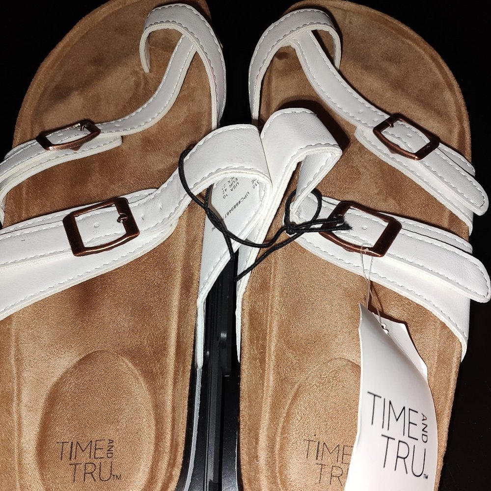 Time And Tru women's sandals brand new with tags size 10.